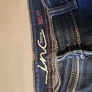 Women's Jeans